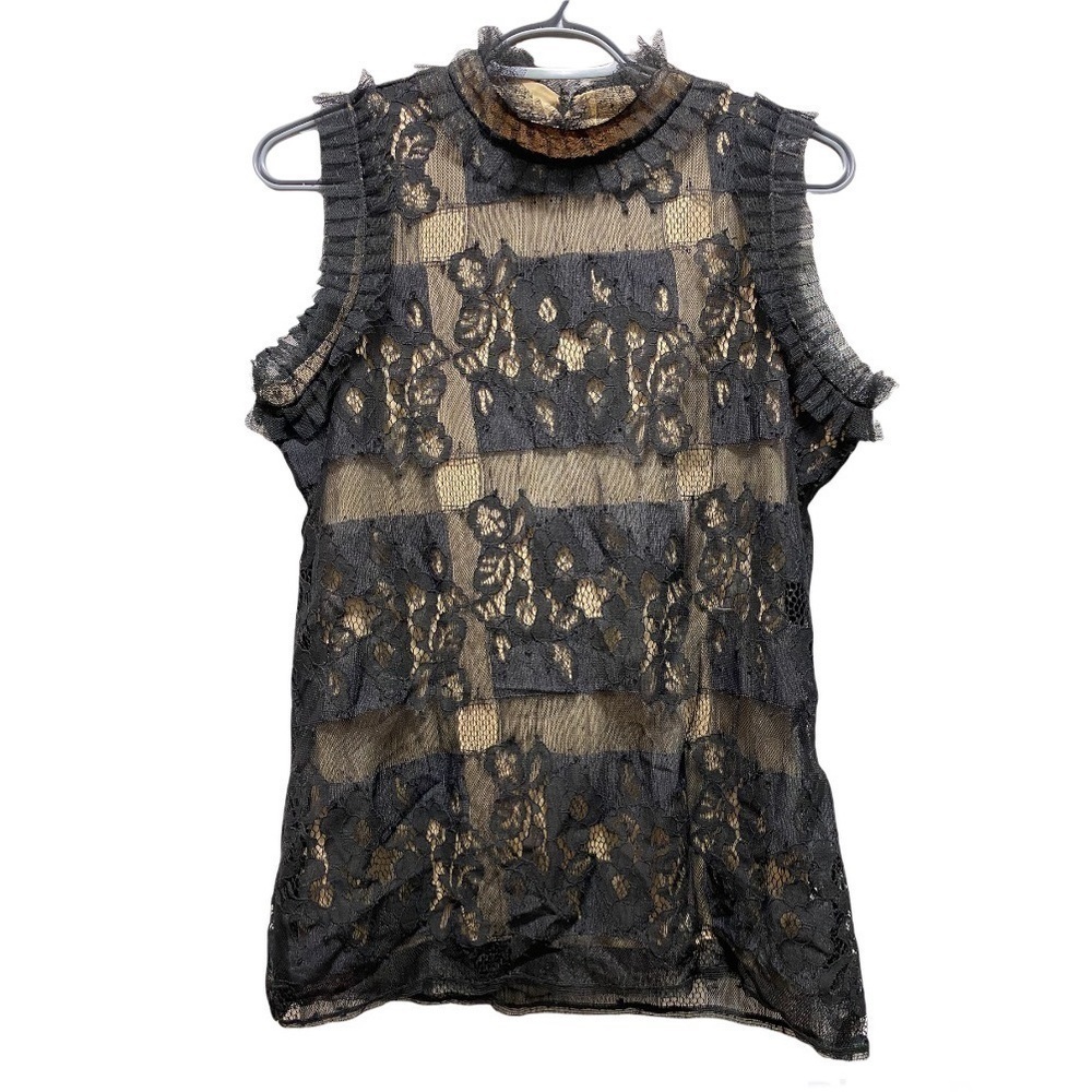 𝅺max Studio Lace Sleeveless Top size S